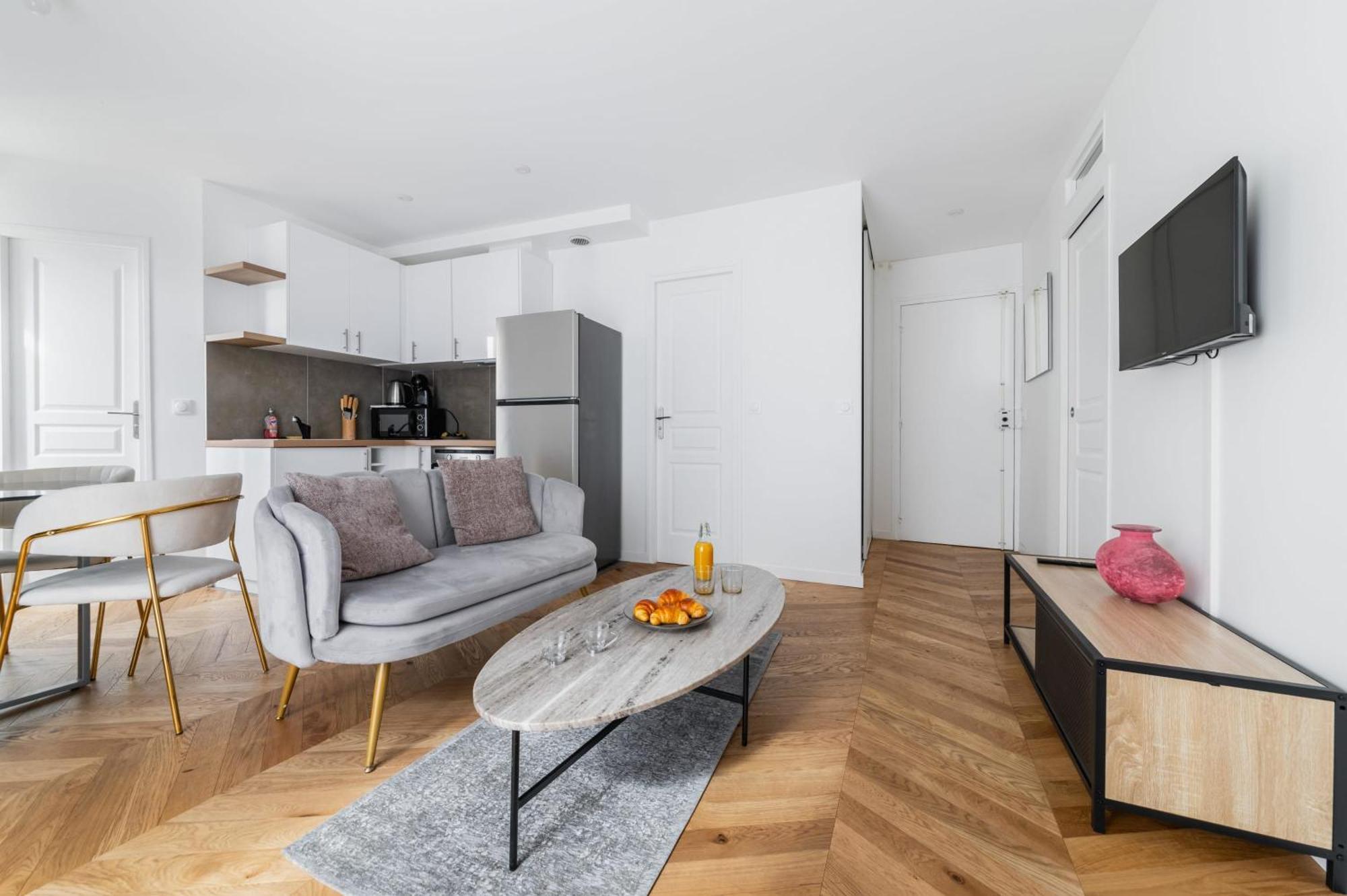 3 Pieces 55m2 Proche Metro - 15 - 4p Apartment *