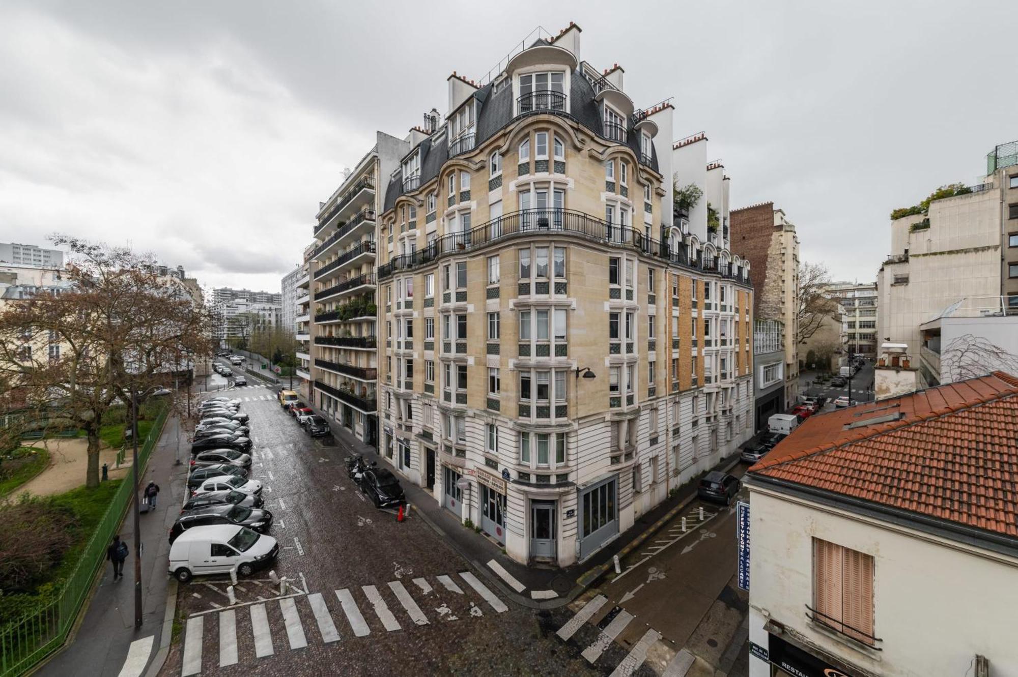 3 Pieces 55m2 Proche Metro - 15 - 4p * Paris